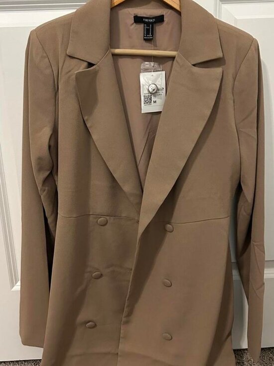 Forever 21 Jackets & Blazers - Forever 21 Women's Tan and Brown Jacket